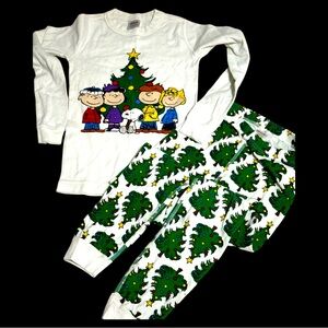 Hanna Andersson (sz 8 and 10)Kids Peanuts Snoopy Holiday Trees Long John pajamas